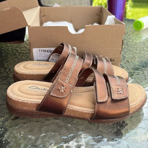 Clarks Bronze metallic Sandals with Decorative Stitching 6.5W - Picture 5 of 7